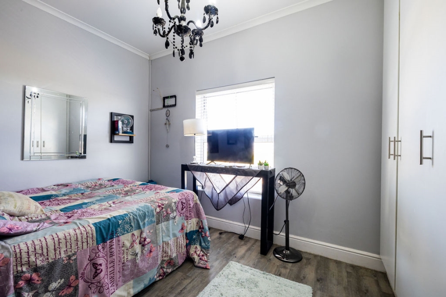 3 Bedroom Property for Sale in Dennegeur Western Cape